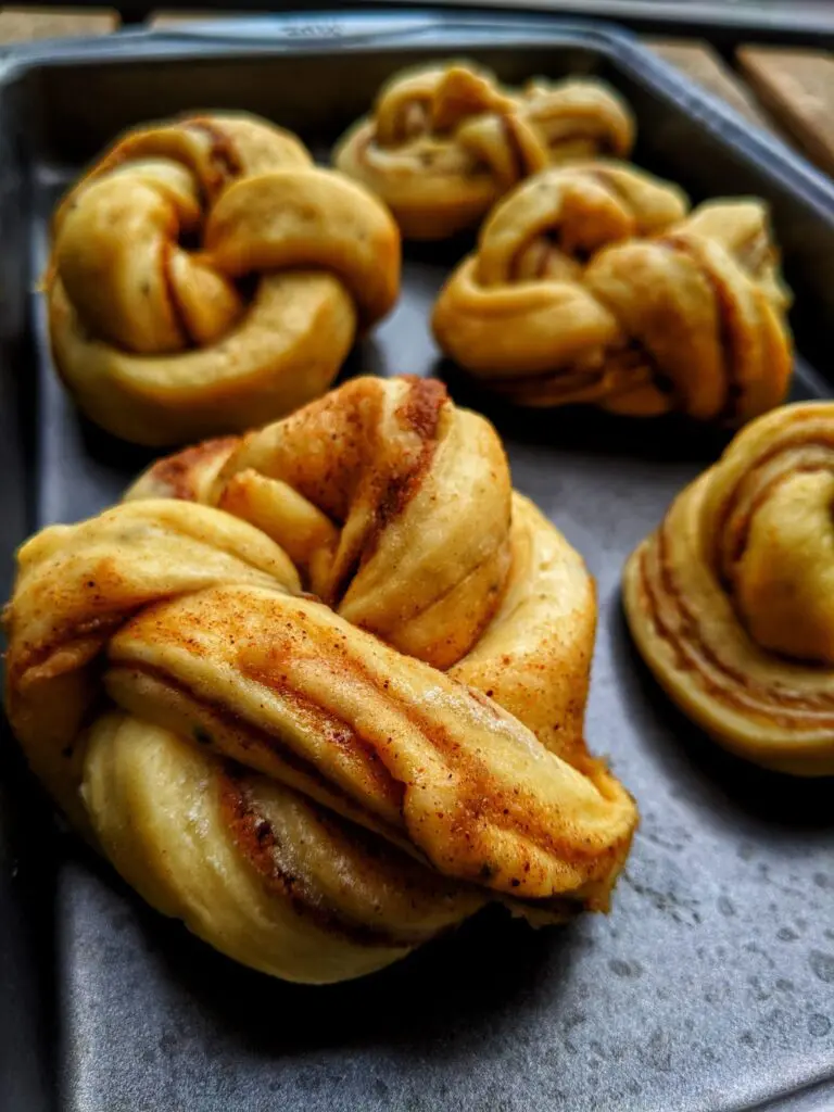 Knots Rising