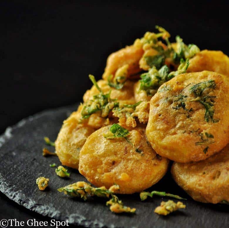 Crispy, savory, battered aloo pakoras